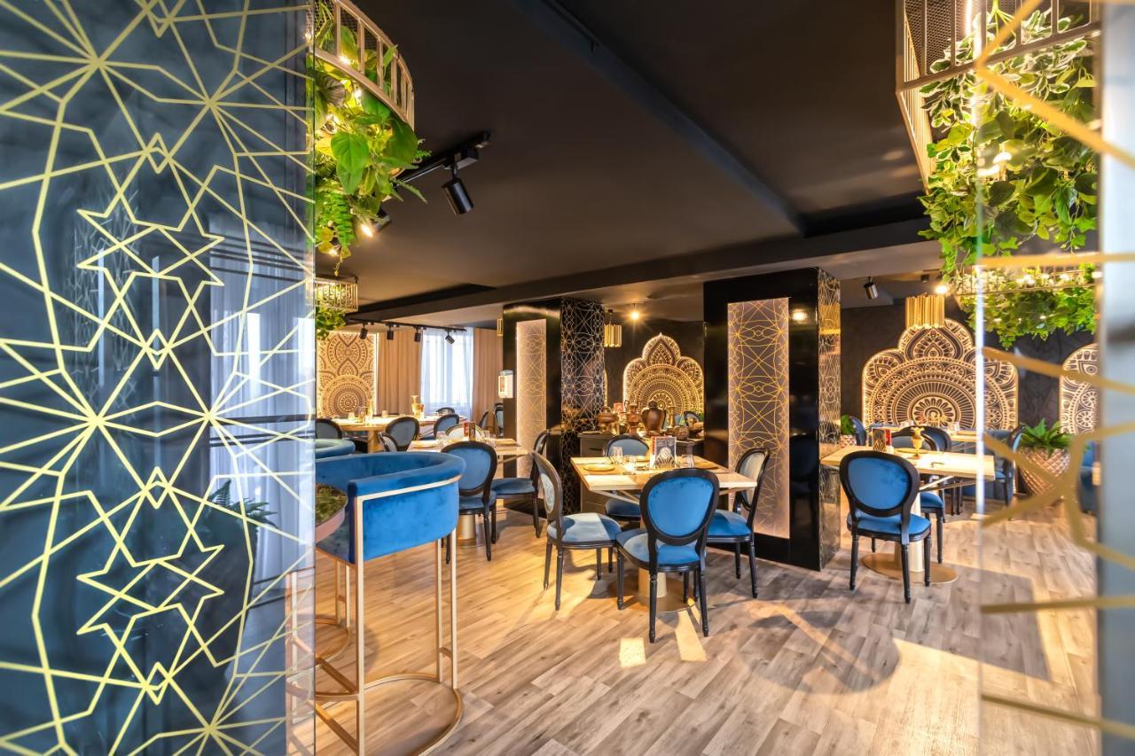 Alex&George Boutique Hotel Cluj-Napoca Exterior photo