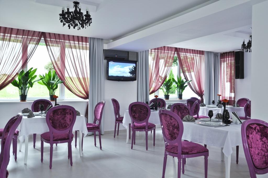 Alex&George Boutique Hotel Cluj-Napoca Exterior photo